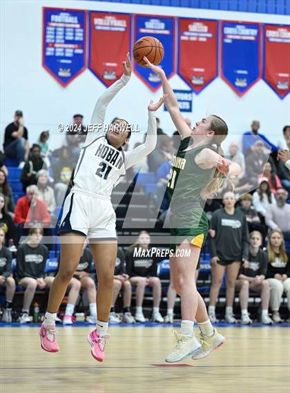 Thumbnail 3 in Archbishop Hoban vs. Medina (OHSAA D1 District Final) photogallery.