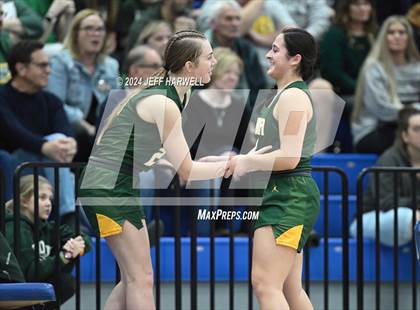 Thumbnail 1 in Archbishop Hoban vs. Medina (OHSAA D1 District Final) photogallery.