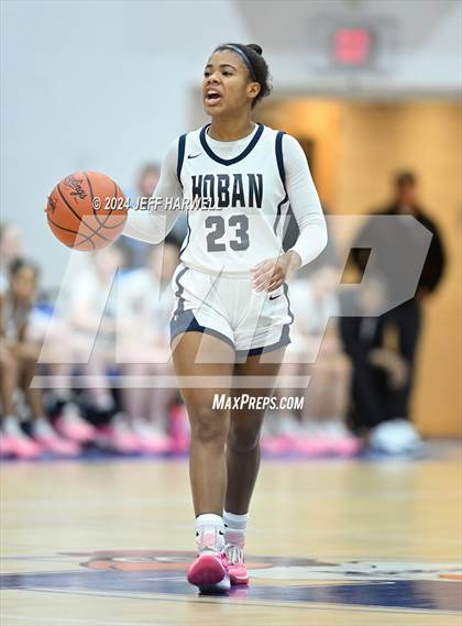 Thumbnail 3 in Archbishop Hoban vs. Medina (OHSAA D1 District Final) photogallery.