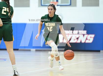 Thumbnail 1 in Archbishop Hoban vs. Medina (OHSAA D1 District Final) photogallery.