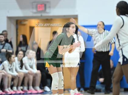 Thumbnail 2 in Archbishop Hoban vs. Medina (OHSAA D1 District Final) photogallery.