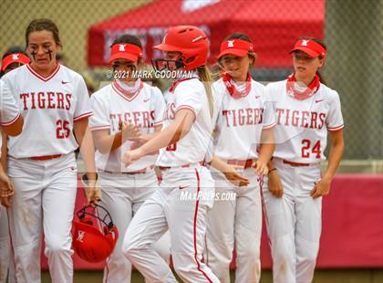 Thumbnail 2 in Fort Bend Travis @ Katy (UIL 6A Regional Quarterfinal Playoff) photogallery.