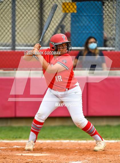 Thumbnail 2 in Fort Bend Travis @ Katy (UIL 6A Regional Quarterfinal Playoff) photogallery.