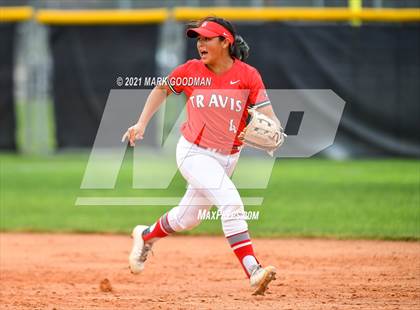 Thumbnail 1 in Fort Bend Travis @ Katy (UIL 6A Regional Quarterfinal Playoff) photogallery.