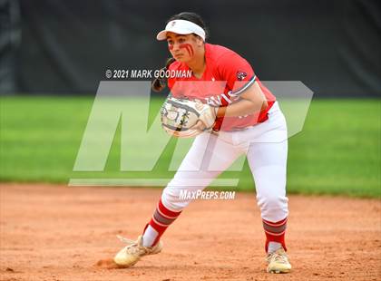 Thumbnail 1 in Fort Bend Travis @ Katy (UIL 6A Regional Quarterfinal Playoff) photogallery.