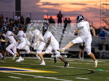 Thumbnail 3 in Houston @ DeSoto Central photogallery.