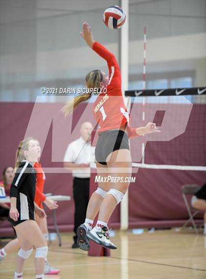 Thumbnail 2 in Whittier Christian vs. Faith Lutheran (Nike Tournament of Champions) - Sapphire Division - Final photogallery.