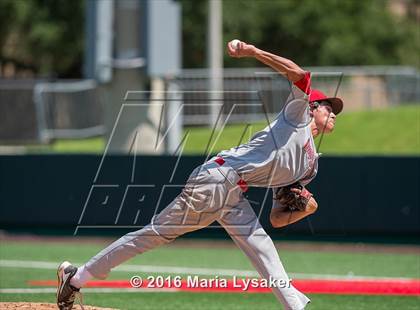 Thumbnail 2 in Langham Creek vs Pearland (UIL 6A Regional Semifinal) photogallery.