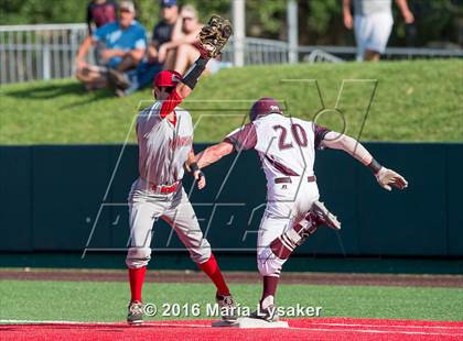 Thumbnail 3 in Langham Creek vs Pearland (UIL 6A Regional Semifinal) photogallery.