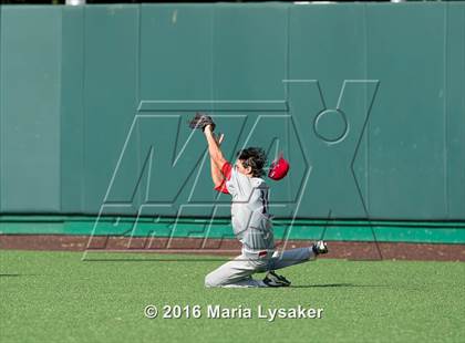 Thumbnail 1 in Langham Creek vs Pearland (UIL 6A Regional Semifinal) photogallery.