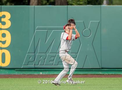 Thumbnail 2 in Langham Creek vs Pearland (UIL 6A Regional Semifinal) photogallery.