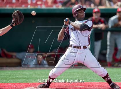 Thumbnail 3 in Langham Creek vs Pearland (UIL 6A Regional Semifinal) photogallery.