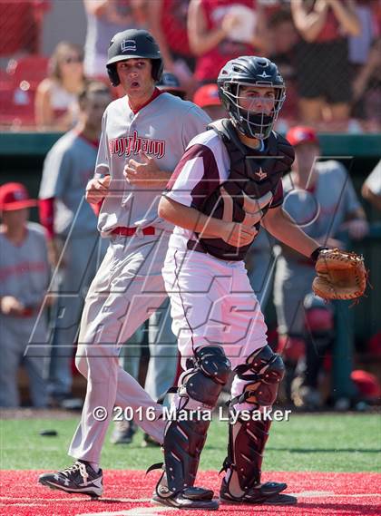 Thumbnail 1 in Langham Creek vs Pearland (UIL 6A Regional Semifinal) photogallery.