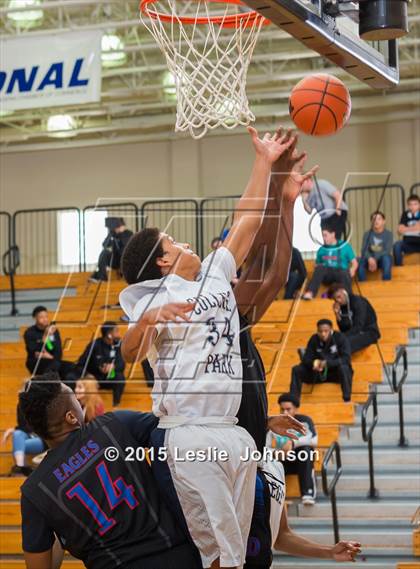 Thumbnail 3 in Dawson vs College Park (McDonald's Texas Invitational) photogallery.