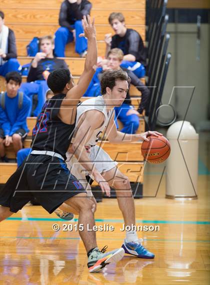 Thumbnail 3 in Dawson vs College Park (McDonald's Texas Invitational) photogallery.