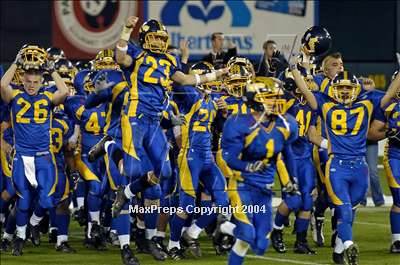 Thumbnail 2 in Edison vs. Fountain Valley (Postgame) photogallery.