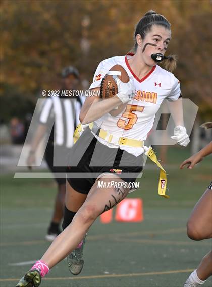 Thumbnail 2 in Crean Lutheran vs. Mission Viejo photogallery.