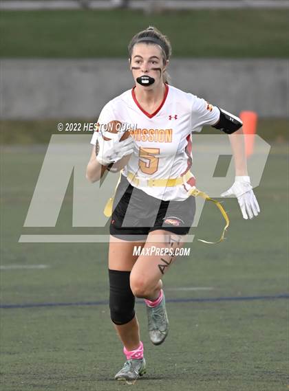 Thumbnail 2 in Crean Lutheran vs. Mission Viejo photogallery.