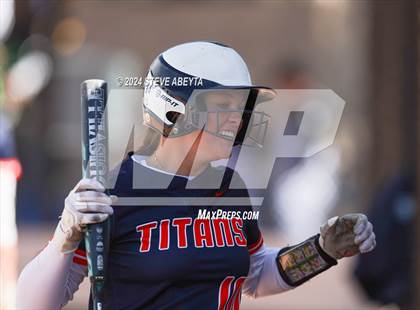 Thumbnail 3 in Legend vs. Greeley West (CHSAA 5A Round 1) photogallery.