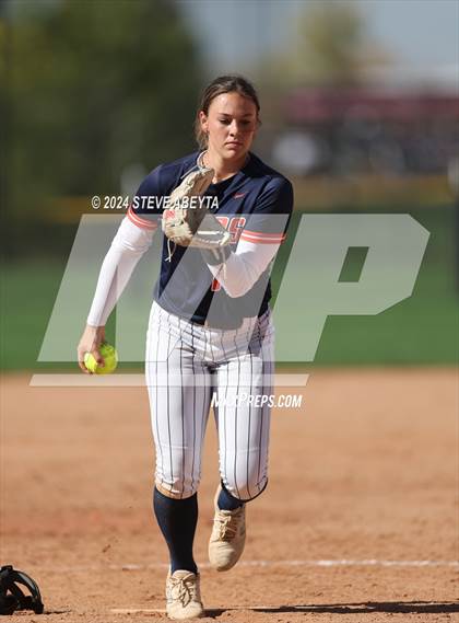 Thumbnail 2 in Legend vs. Greeley West (CHSAA 5A Round 1) photogallery.