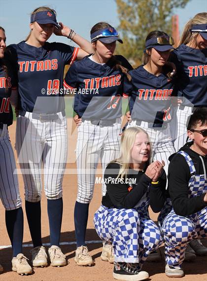 Thumbnail 1 in Legend vs. Greeley West (CHSAA 5A Round 1) photogallery.