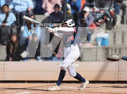 Thumbnail 2 in Legend vs. Greeley West (CHSAA 5A Round 1) photogallery.