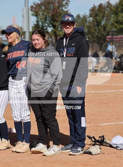 Thumbnail 1 in Legend vs. Greeley West (CHSAA 5A Round 1) photogallery.