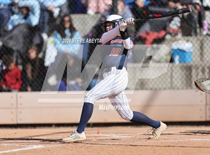 Thumbnail 1 in Legend vs. Greeley West (CHSAA 5A Round 1) photogallery.