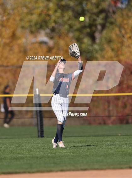 Thumbnail 3 in Legend vs. Greeley West (CHSAA 5A Round 1) photogallery.