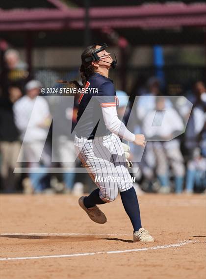 Thumbnail 3 in Legend vs. Greeley West (CHSAA 5A Round 1) photogallery.