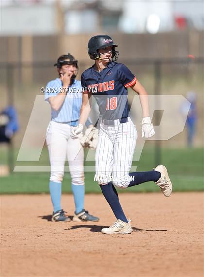 Thumbnail 2 in Legend vs. Greeley West (CHSAA 5A Round 1) photogallery.