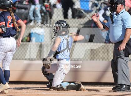 Thumbnail 2 in Legend vs. Greeley West (CHSAA 5A Round 1) photogallery.