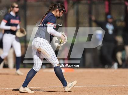 Thumbnail 3 in Legend vs. Greeley West (CHSAA 5A Round 1) photogallery.