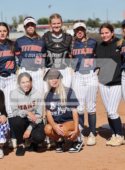 Thumbnail 3 in Legend vs. Greeley West (CHSAA 5A Round 1) photogallery.