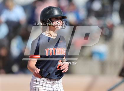 Thumbnail 3 in Legend vs. Greeley West (CHSAA 5A Round 1) photogallery.