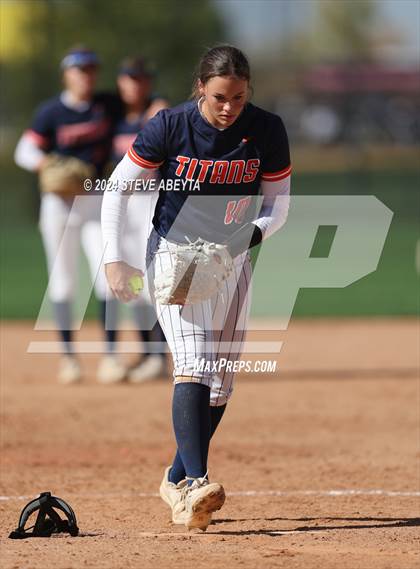 Thumbnail 3 in Legend vs. Greeley West (CHSAA 5A Round 1) photogallery.