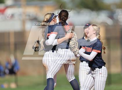 Thumbnail 1 in Legend vs. Greeley West (CHSAA 5A Round 1) photogallery.