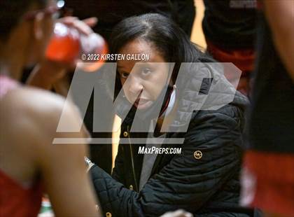 Thumbnail 3 in South Grand Prairie vs. Braswell (UIL 6A Regional Final) photogallery.