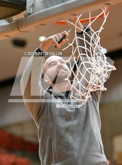 Thumbnail 2 in South Grand Prairie vs. Braswell (UIL 6A Regional Final) photogallery.