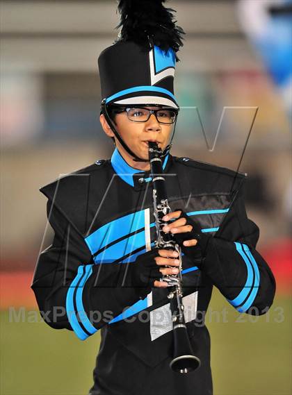 Thumbnail 3 in Azusa vs. Duarte (Homecoming) photogallery.