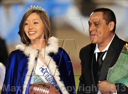 Thumbnail 2 in Azusa vs. Duarte (Homecoming) photogallery.