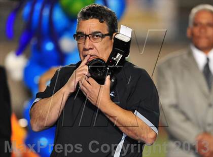 Thumbnail 3 in Azusa vs. Duarte (Homecoming) photogallery.