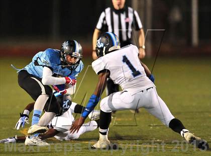 Thumbnail 3 in Azusa vs. Duarte (Homecoming) photogallery.