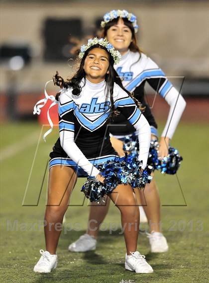 Thumbnail 3 in Azusa vs. Duarte (Homecoming) photogallery.