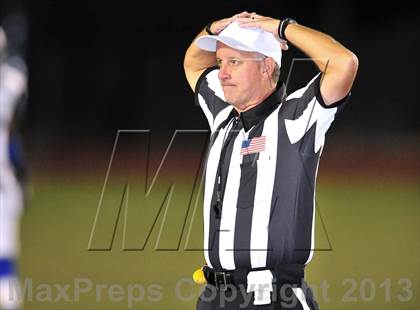 Thumbnail 1 in Azusa vs. Duarte (Homecoming) photogallery.