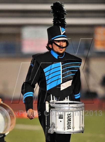 Thumbnail 2 in Azusa vs. Duarte (Homecoming) photogallery.