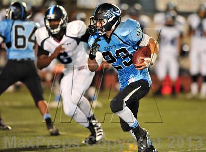 Thumbnail 2 in Azusa vs. Duarte (Homecoming) photogallery.