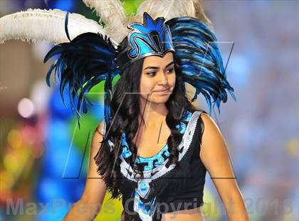 Thumbnail 2 in Azusa vs. Duarte (Homecoming) photogallery.