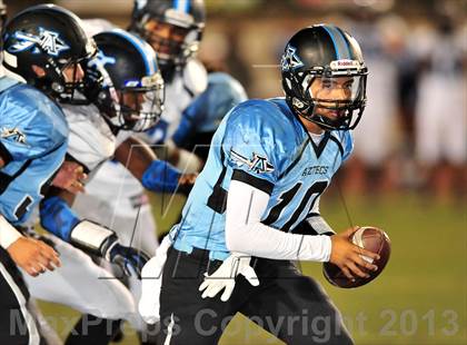 Thumbnail 2 in Azusa vs. Duarte (Homecoming) photogallery.
