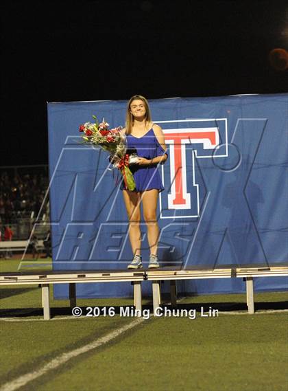 Thumbnail 3 in La Serna @ Tesoro photogallery.